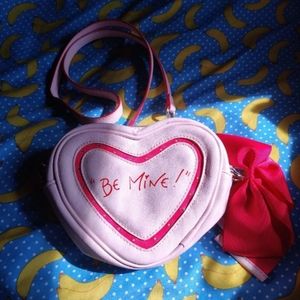 💖Betsey Johnson Be Mine Purse💖